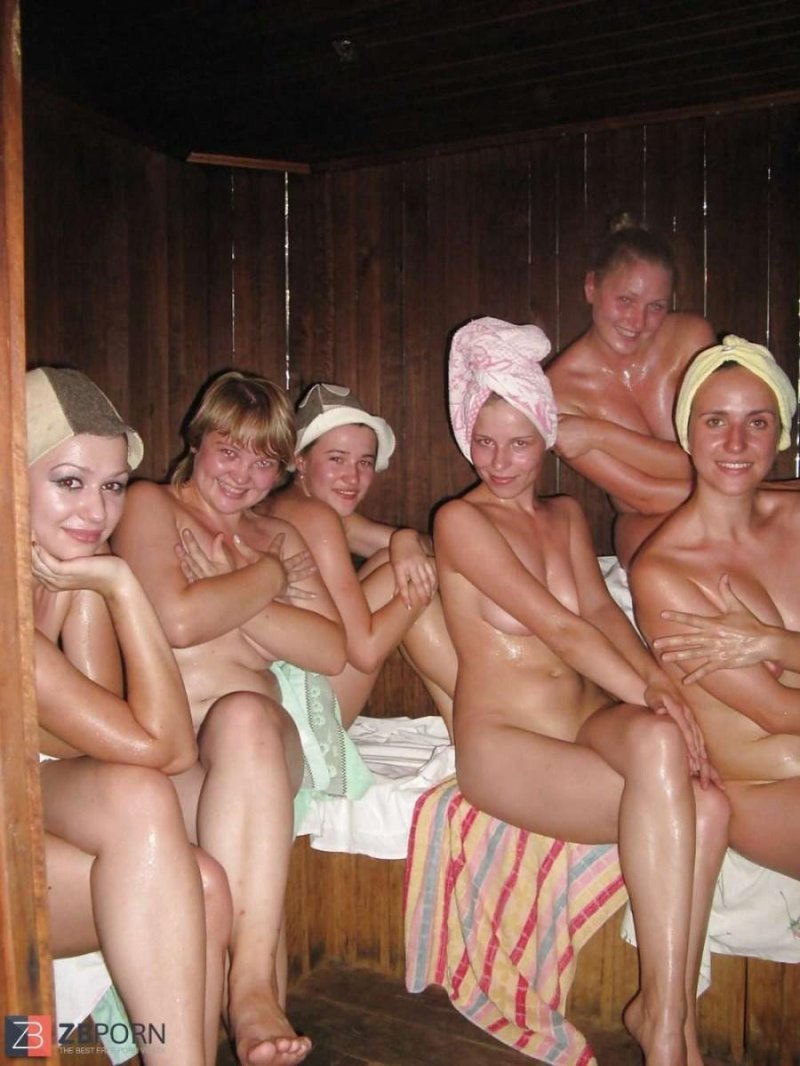 Женщины в бане частное
