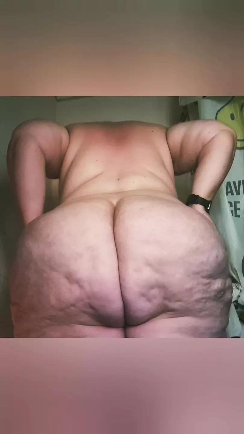 Попки толстые