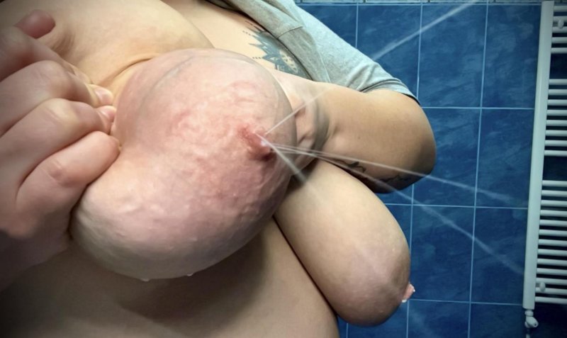 Расцеживание молочных желез