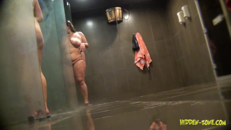 Скрытая камера голые женщины