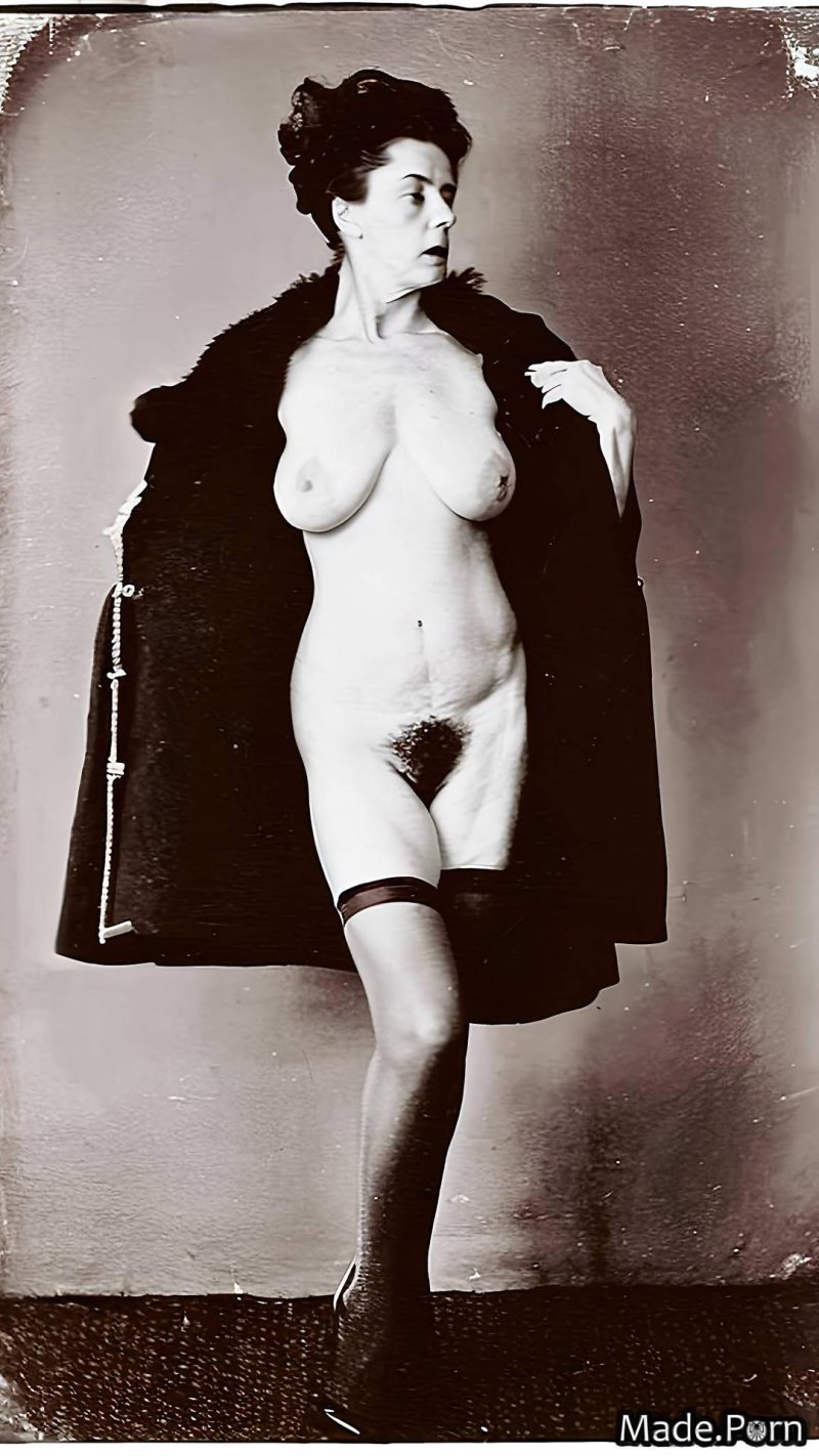 Голая ретро