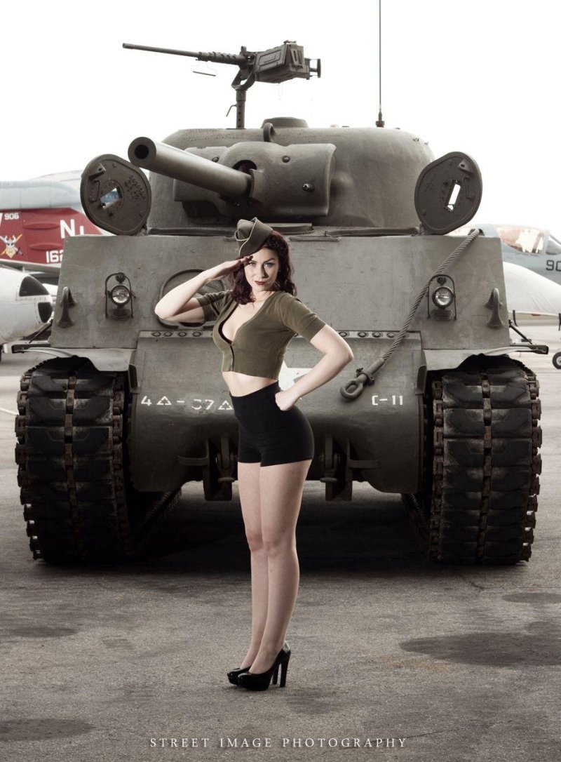 Одри дюпон танкистка