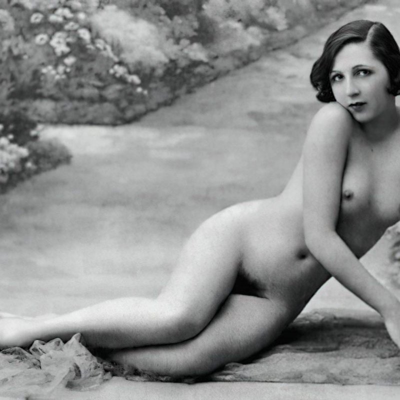 Голые женщины прошлого века