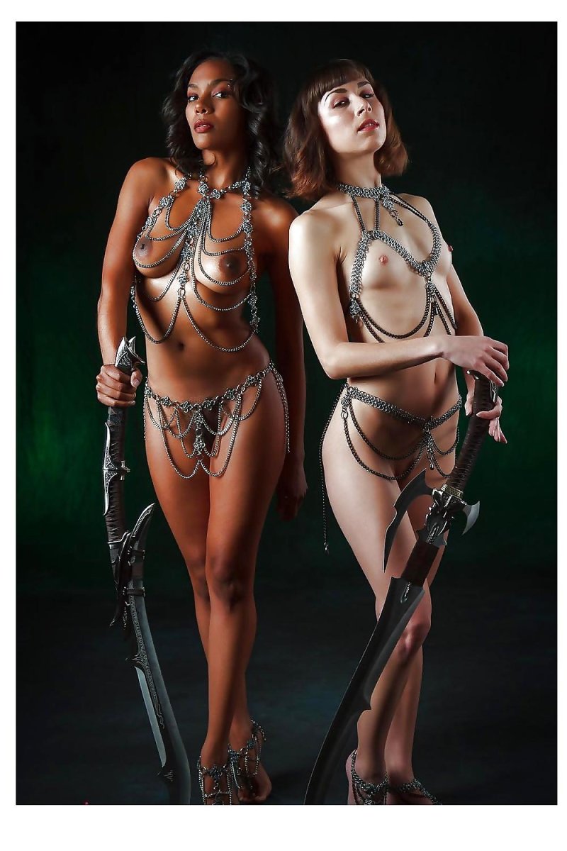 Эротические воительницы