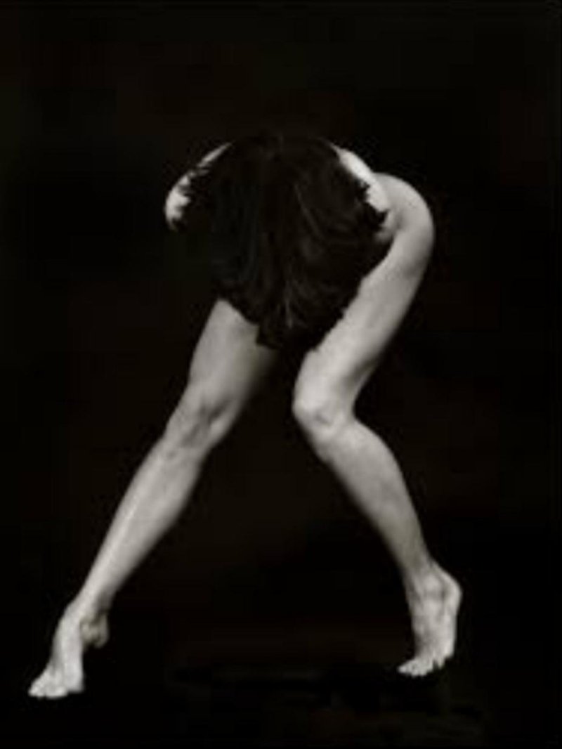 Танцовщица со спины
