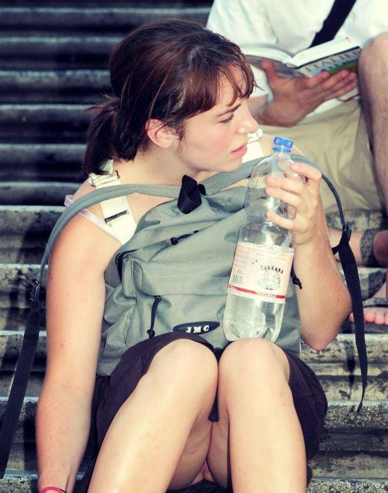 Засветы женских писек