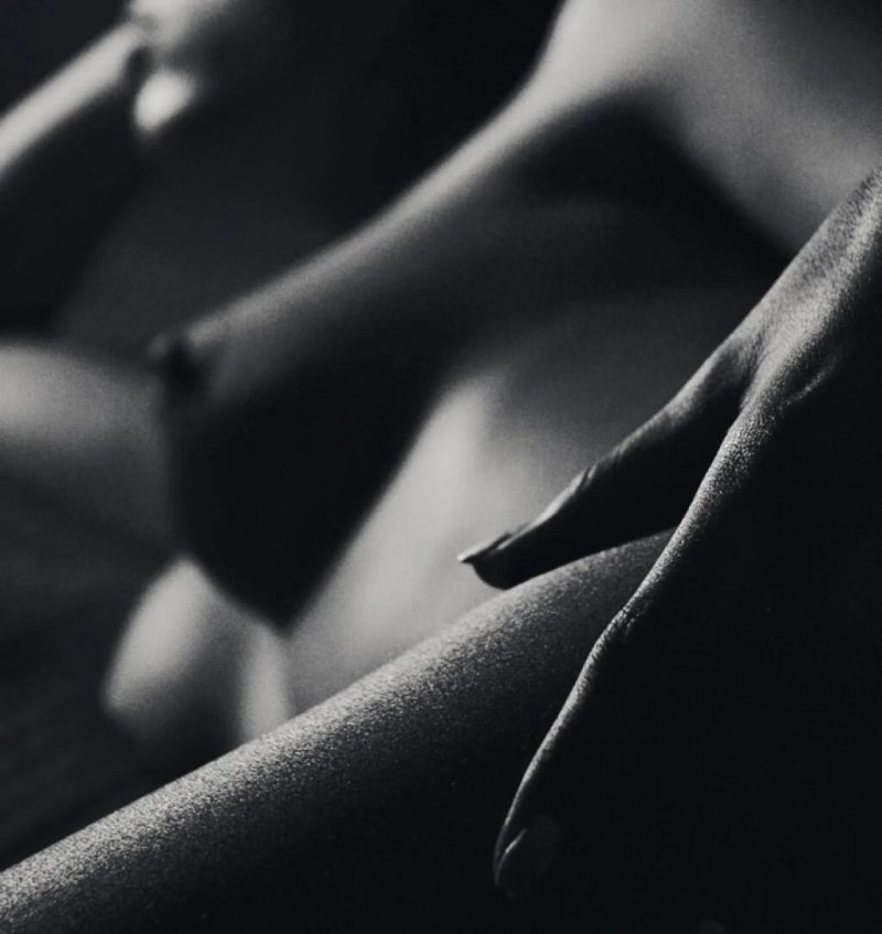 Эротические черно белые