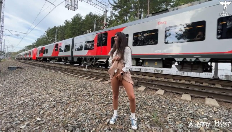 Ласточка электропоезд