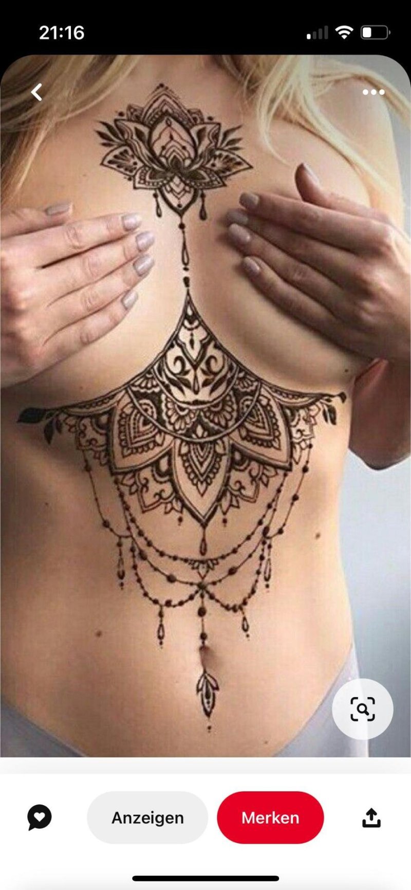 Мехенди под грудью