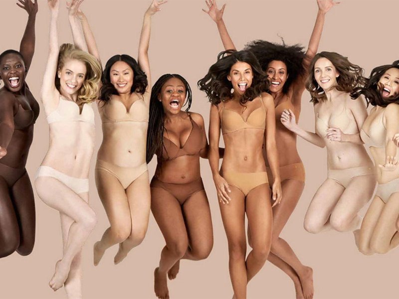 Голые женщины разных наций