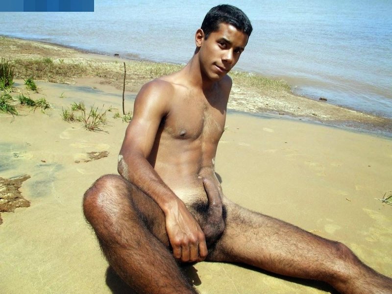 Голые индийские мужчины