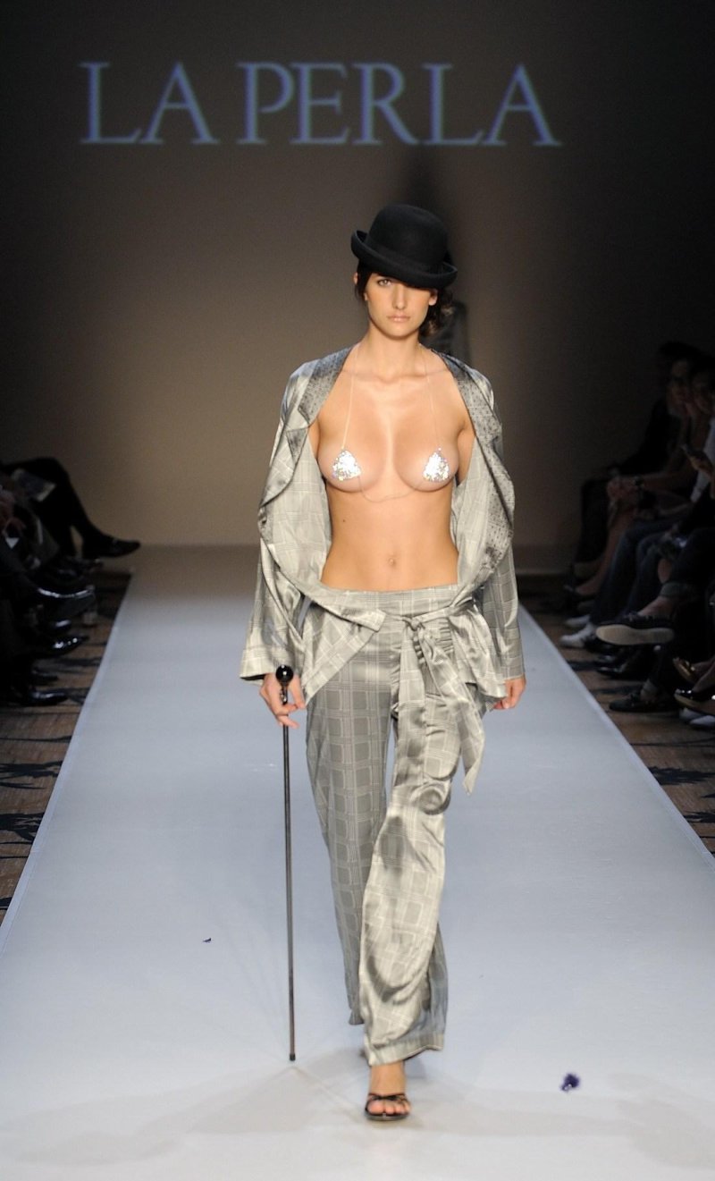 Мадалина Иоанна Филипп голая