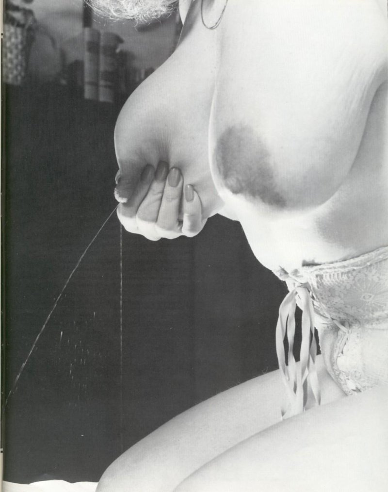 Молоко из Сисек ретро фото