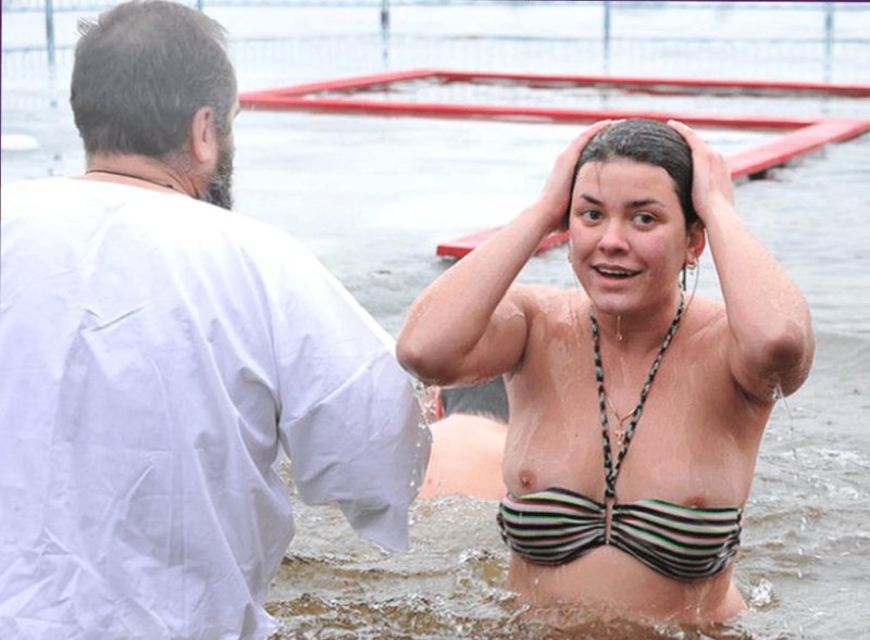 Крещенские купания голые