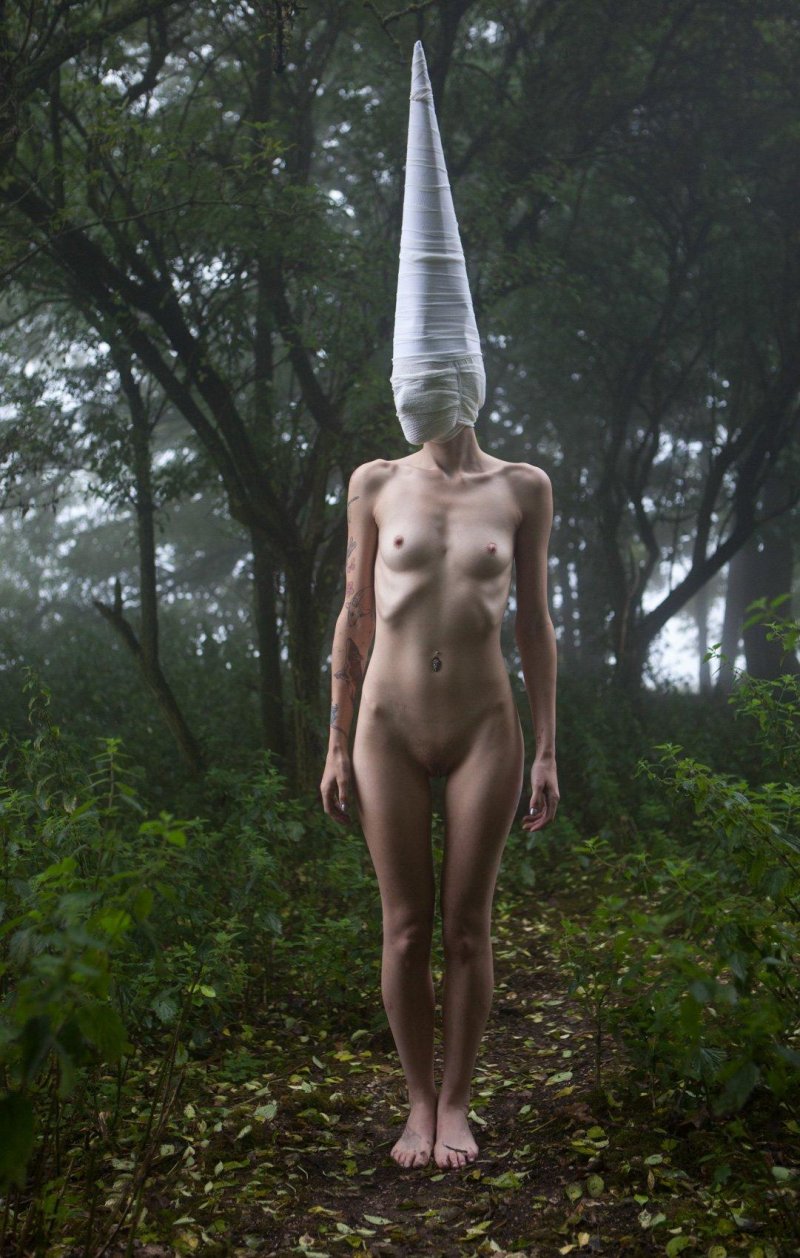 Необычные гтлыедевушки