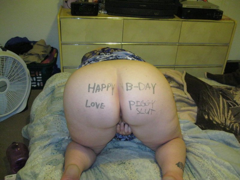 Голая толстожопая свинья