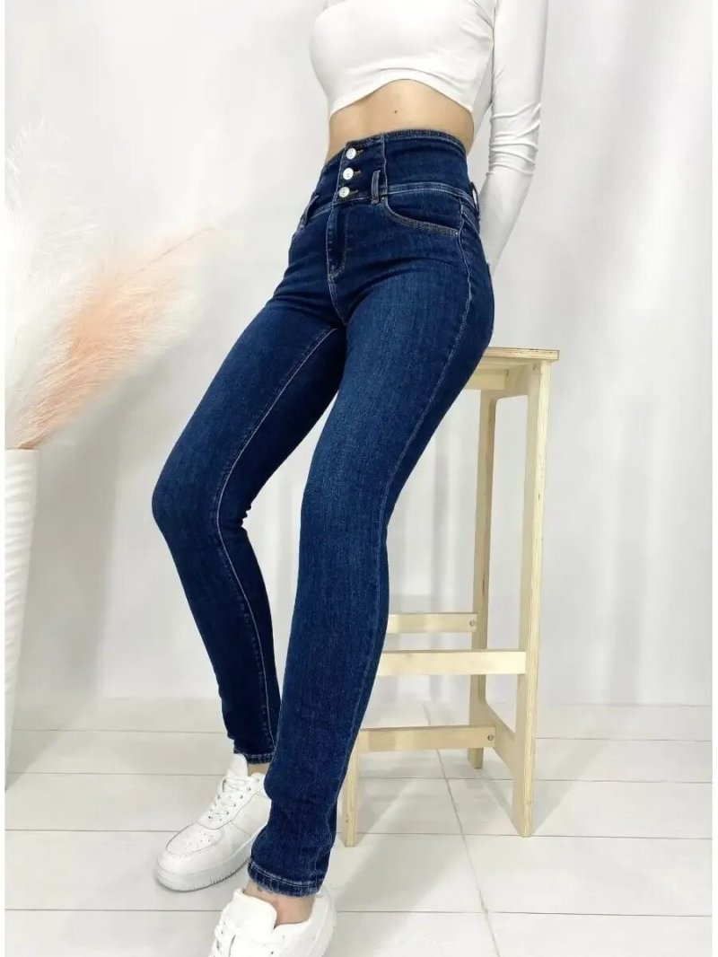 Picaldi Jeans Denim Company с цветными полосками по бокам