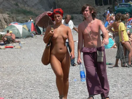 Нудисты крыма 18+