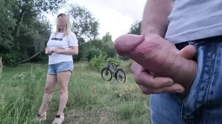 На улице порно
